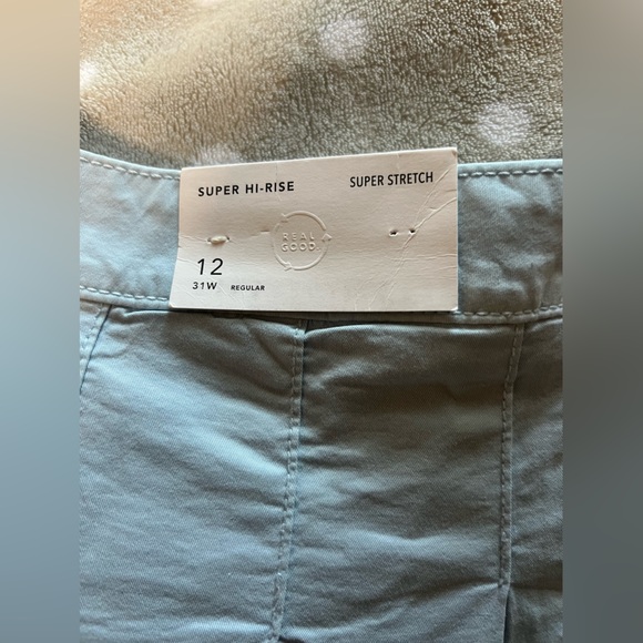 Baby blue high rise skirt - Picture 2 of 9